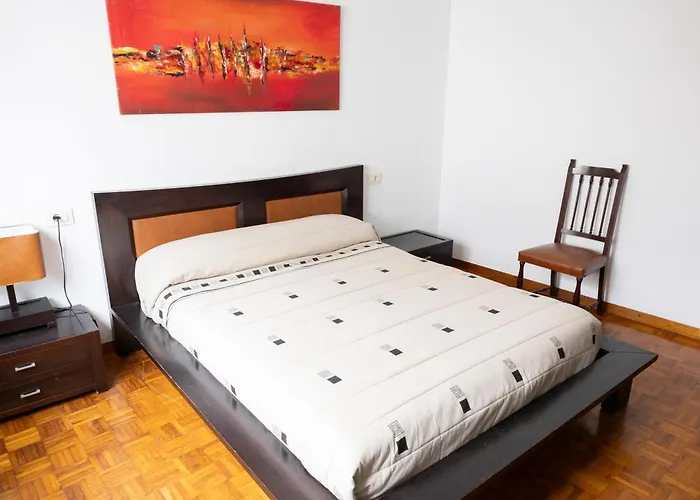 Faro Roncudo * Corme